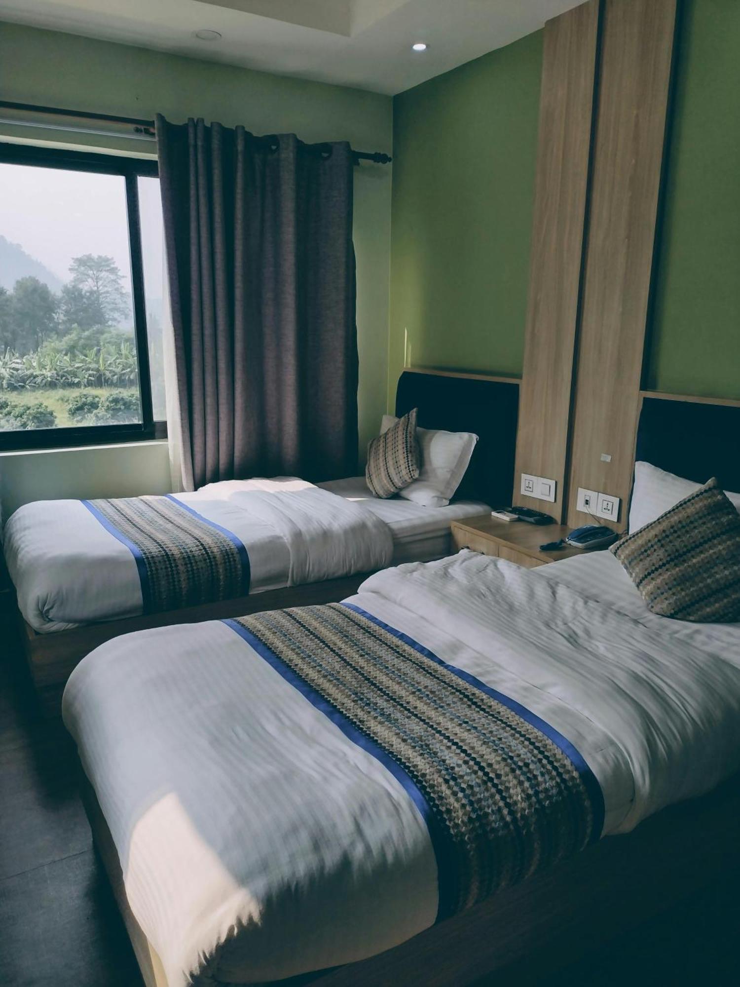The City Max A Family Near Igi Delhi Airpot Hotel 4*